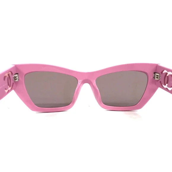 Chanel Sunglasses 5527-A c.1776/53 Polished Pink Asian Fit Frames w/ Gray Lenses - Picture 9 of 13